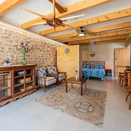 Castell Des Paradis Villa